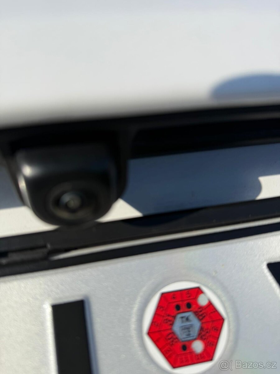 Hyundai I30 combi 1.5i automat2025 5000km - 14