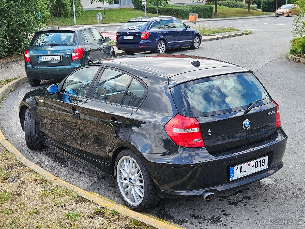BMW 123d - 14
