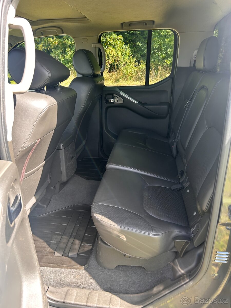 Nissan Navara D40 - 14