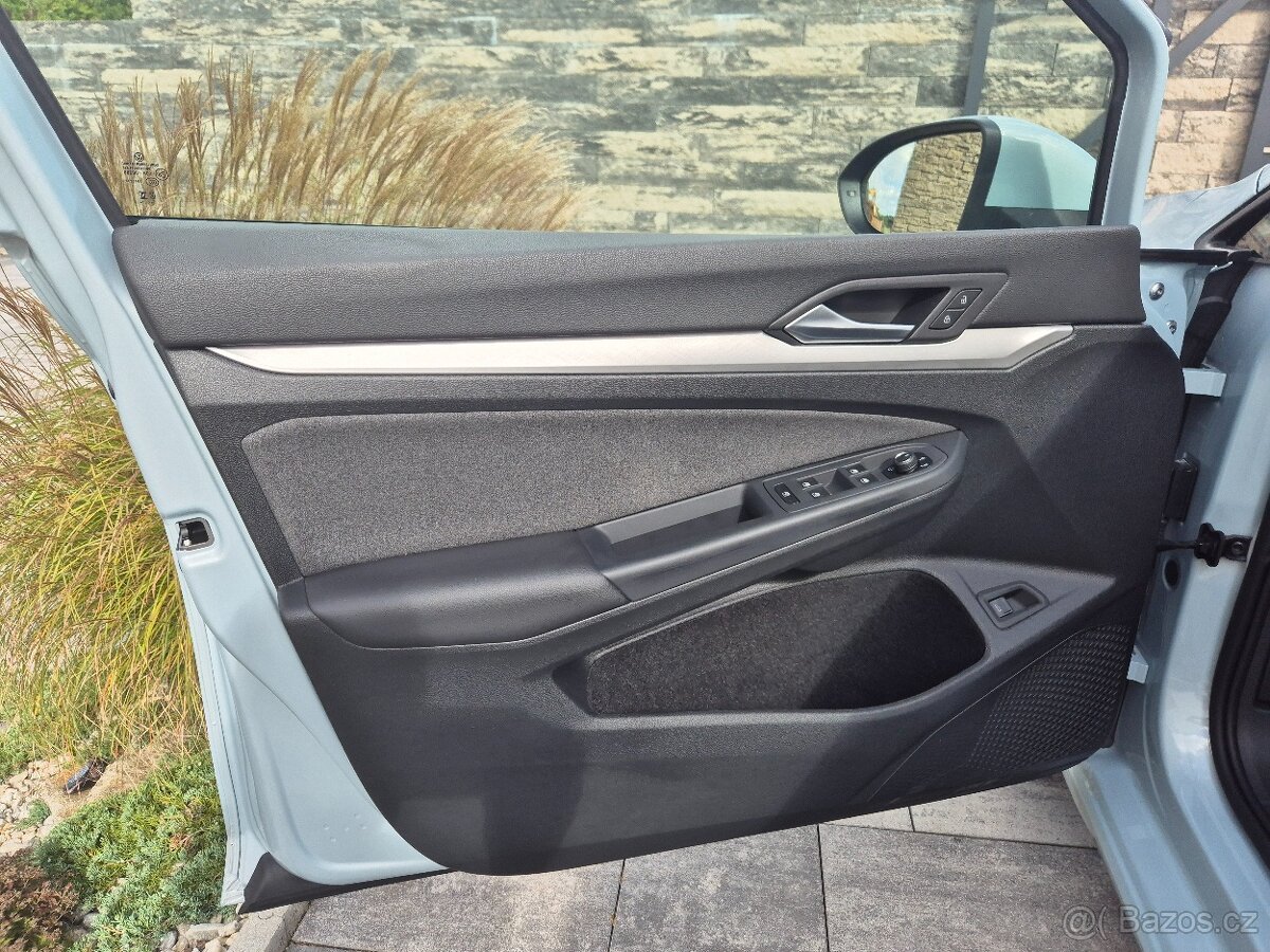 VW Golf Variant 1.5tsi 85kw Life, ČR - 14