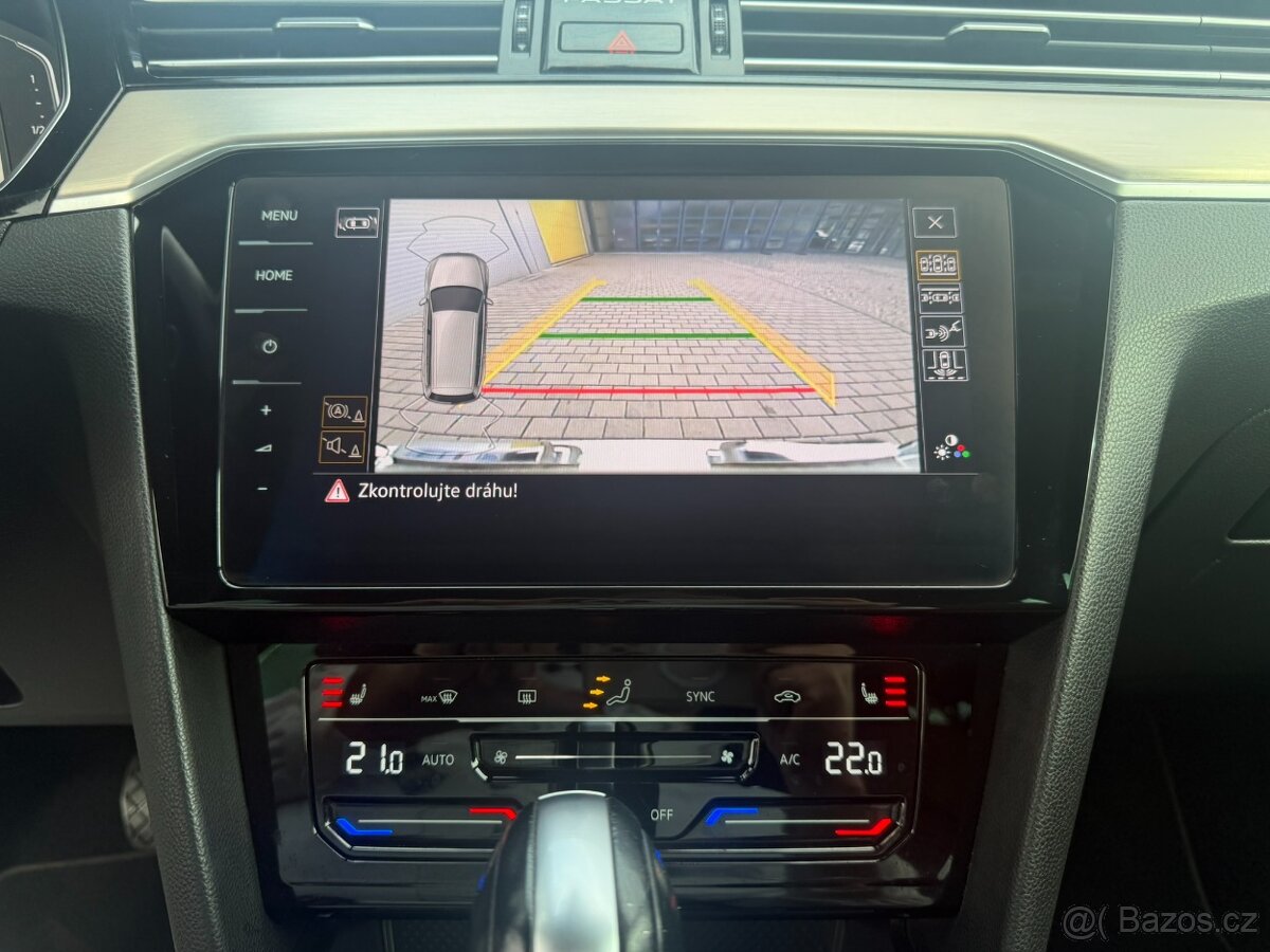 VW PASSAT B8 2.0 TDi MATRIX VIRTUAL KAMERA TAŽNÉ - 14
