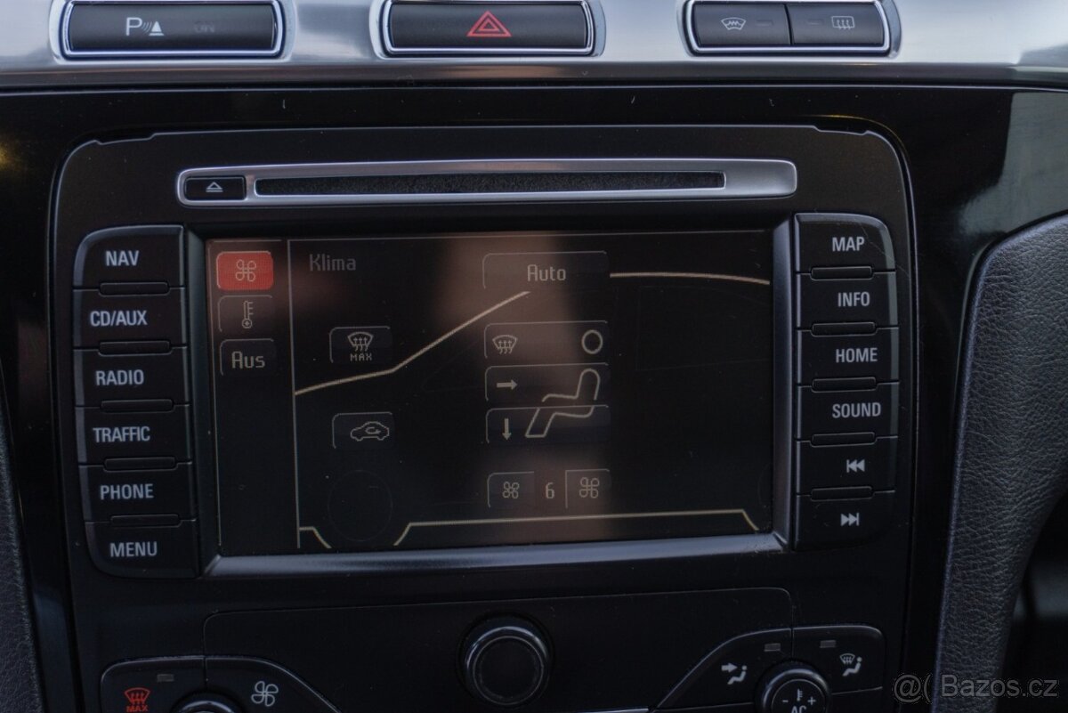 Ford S-Max 2.0 TDCi DPF Titanium A/T - 14