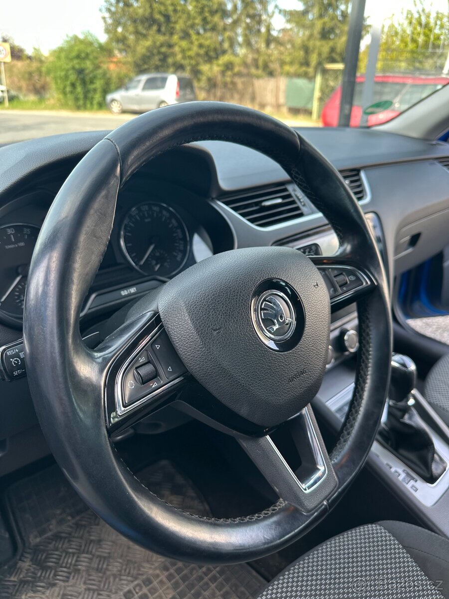 Škoda Octavia - 14