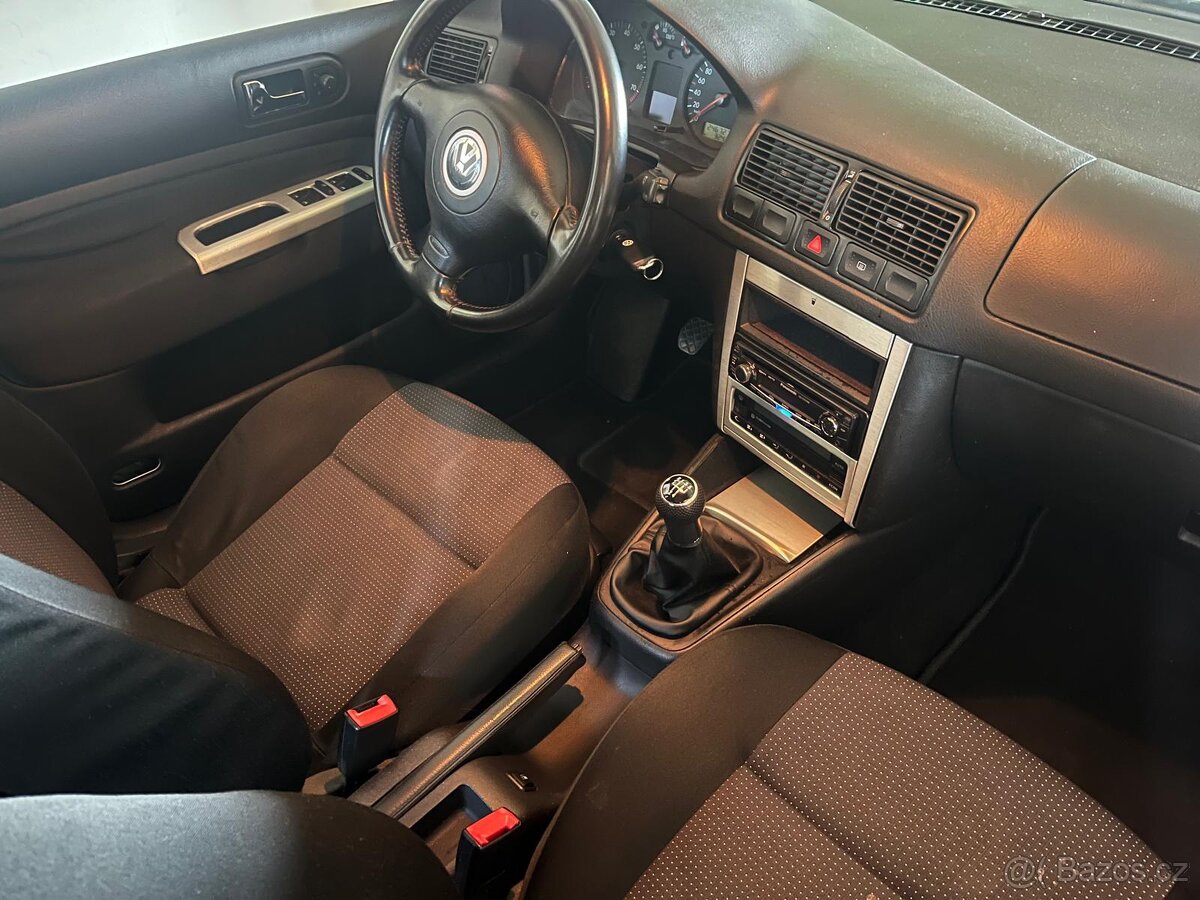 VW Golf IV 1.6i 77kw - 14