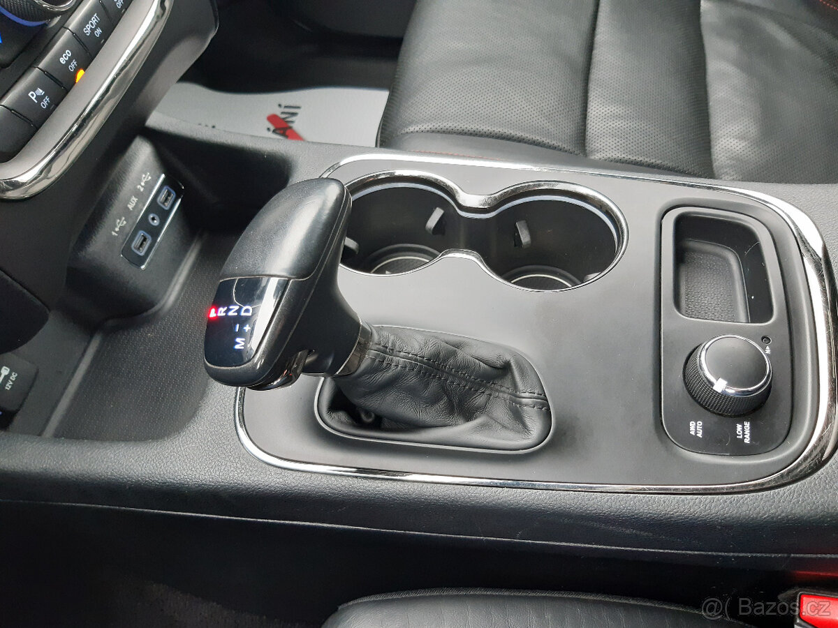 Dodge Durango R/T 5,7L HEMI, 4x4, Top výbava, 6míst, servis - 14