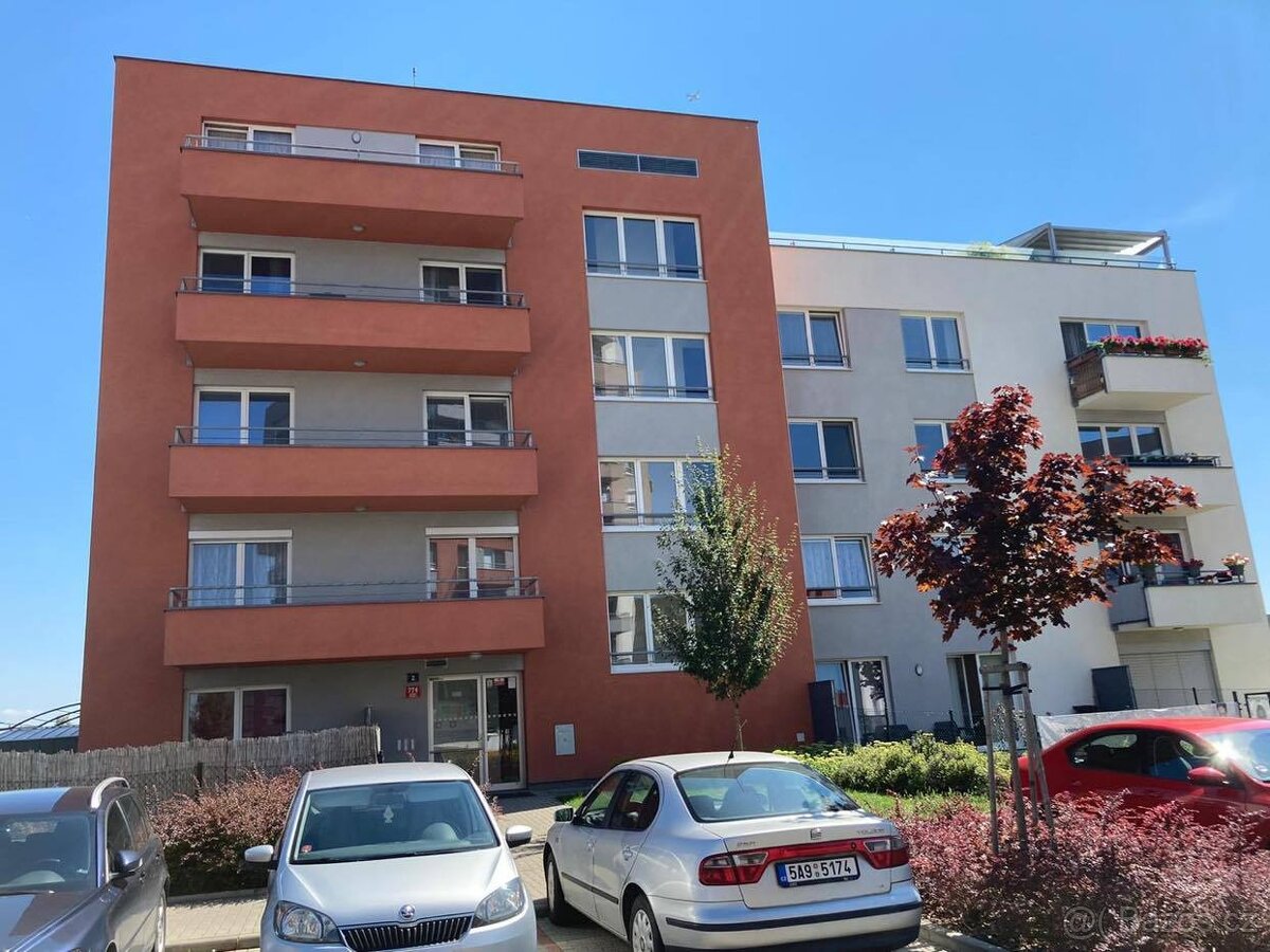 Pronájem Bytu 2+kk Praha 9 Letňany ulice Kadečkové - 14