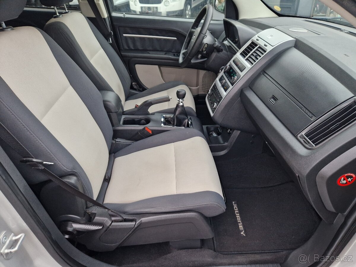 Dodge Journey 2.0CRD,103KW,7MÍST,MANUÁL,BEZ KOROZE,R.V.2010 - 14