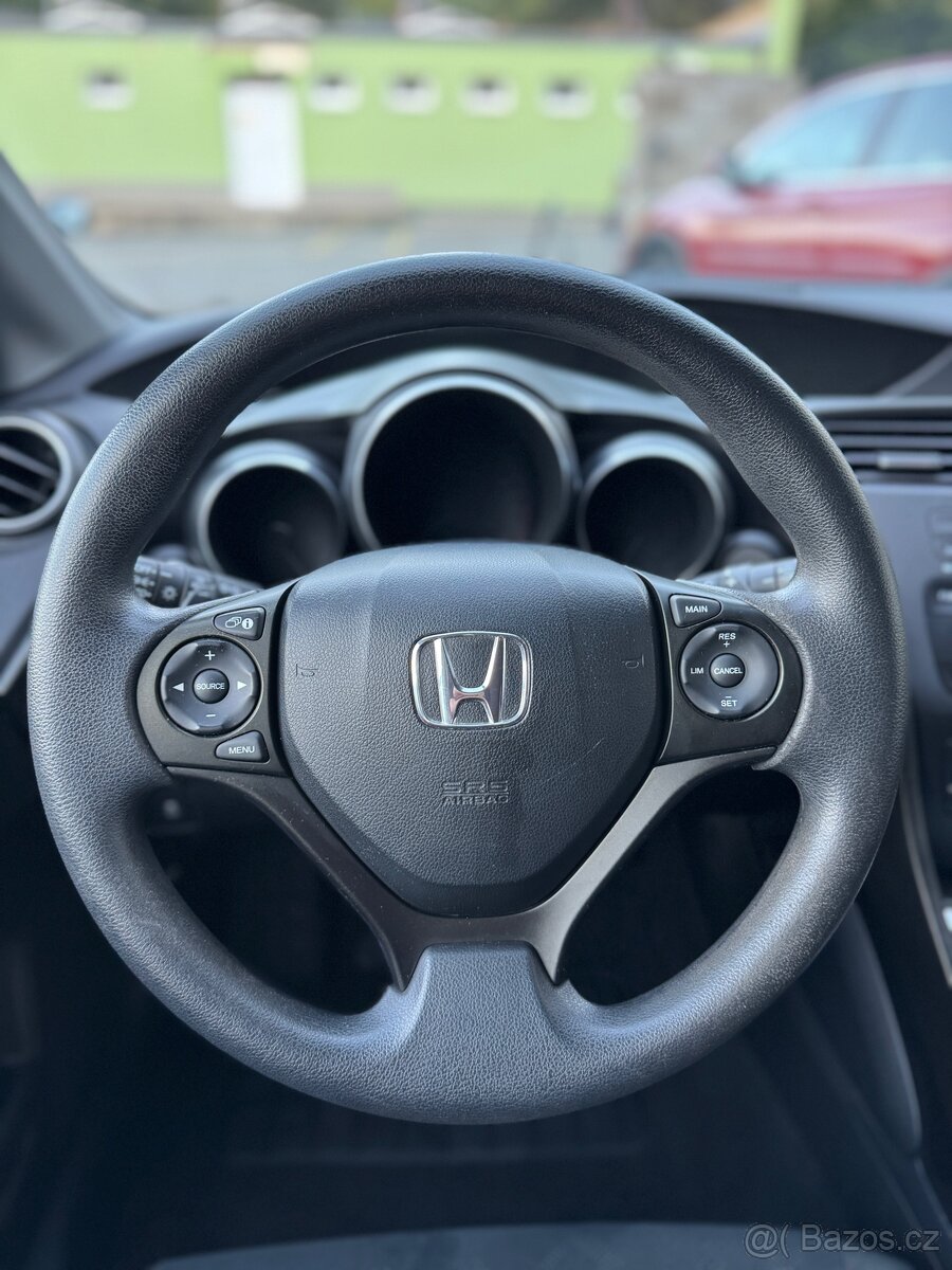 Honda Civic 9G pouhých 42 000 km, po Senior Majiteli - 14