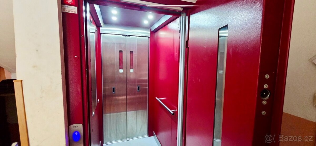 Pronájem 2+1 Na Valtické - 14