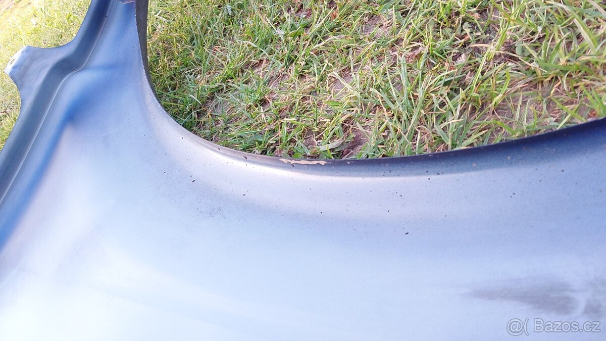 Mercedes ML - Blatníky modré - 14