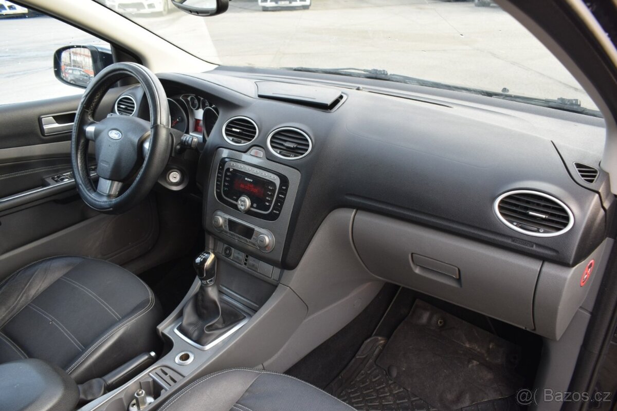 Ford Focus 2.0 LPG/FACELIFT/HATCHBACK/ - 14