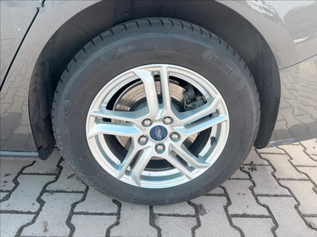 Ford Focus, 1,0 1 majitel ČR - 14
