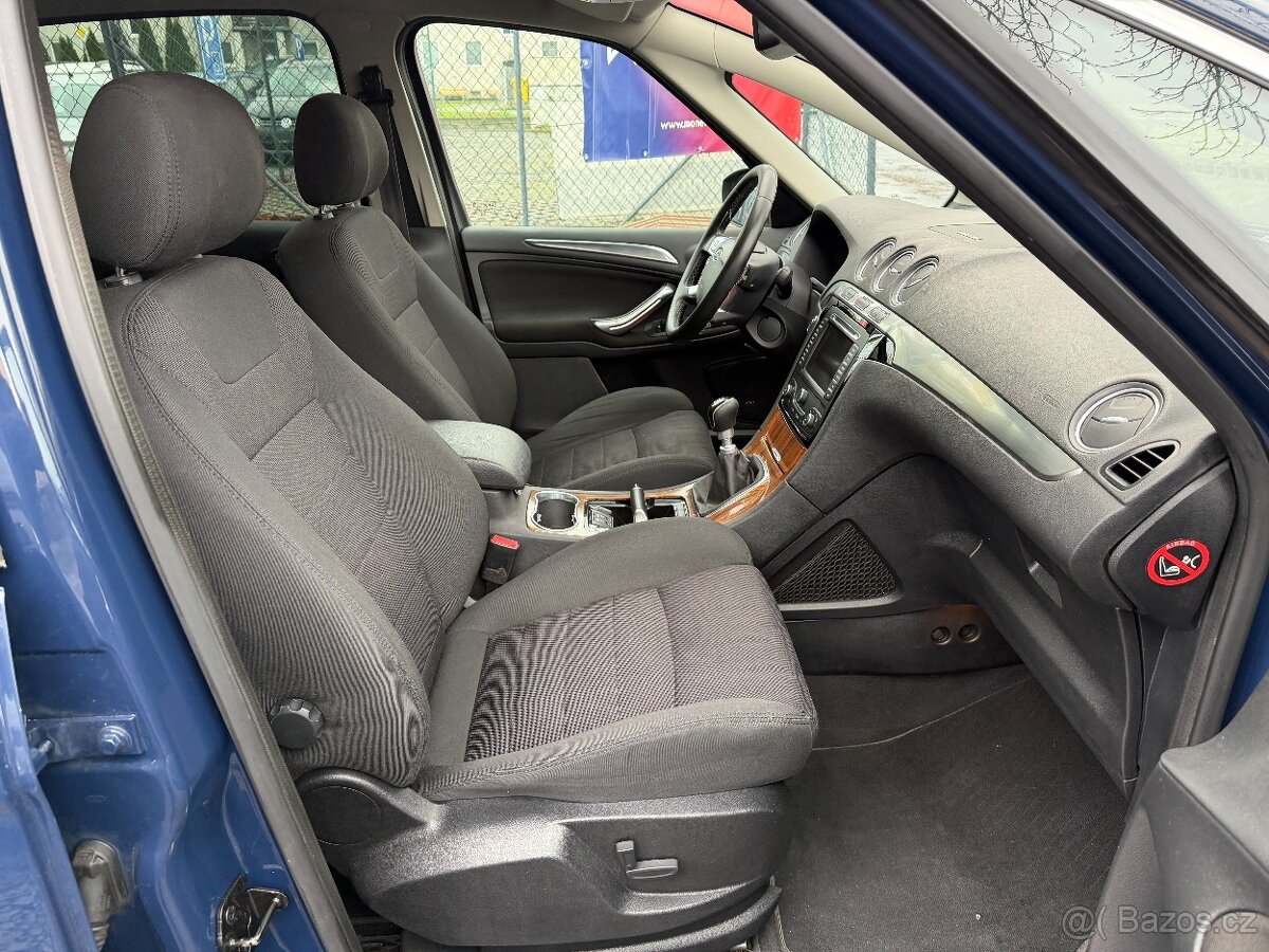 Ford S-MAX 2,2 TDCi 147kW ACC, Xenon, Navi - 14