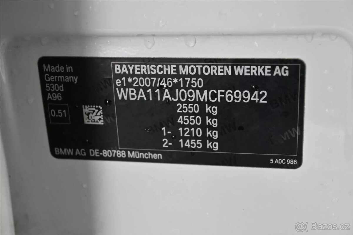 BMW Řada 5 3,0 530d 210 kW Steptronic - 14