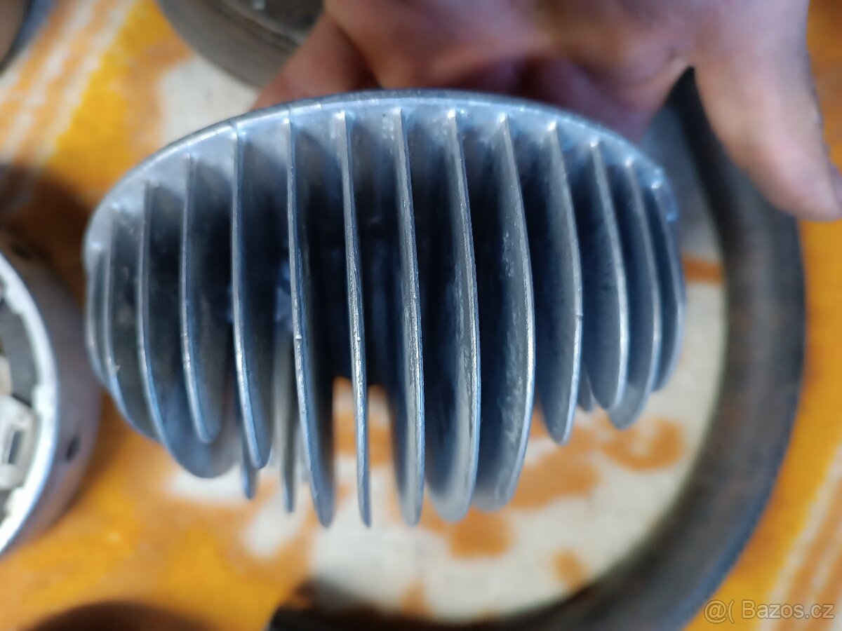 Jawa 250 díly,čz 125,150 válec,zapalování,koleno, štít,kladi - 14