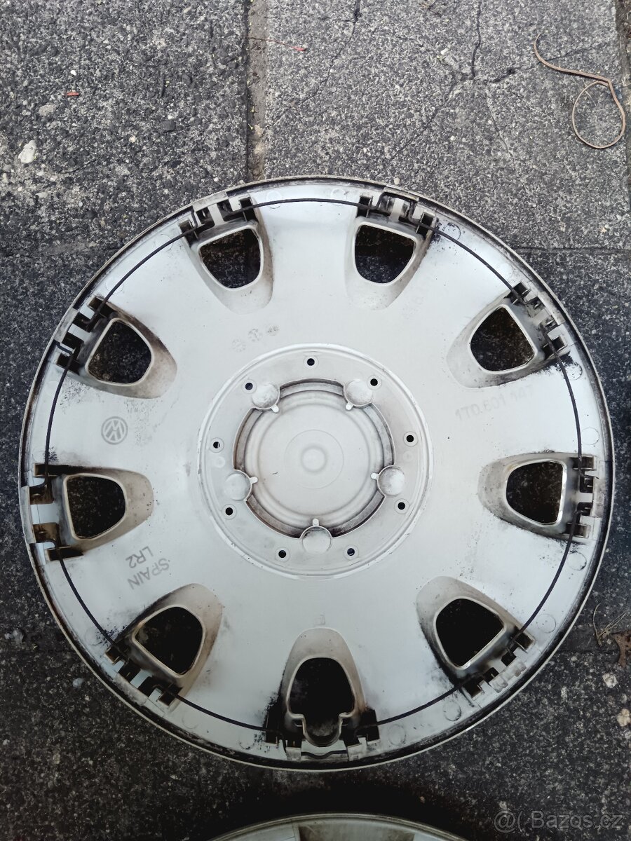 Originál poklice Volkswagen r 15 - 14