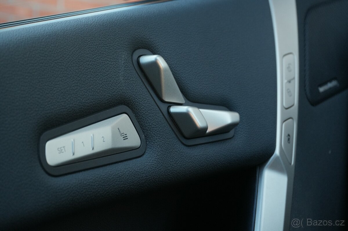BMW IX 40 xDrive 240 kW, Masáže, Záruka, H/K, SoH 97% - 14