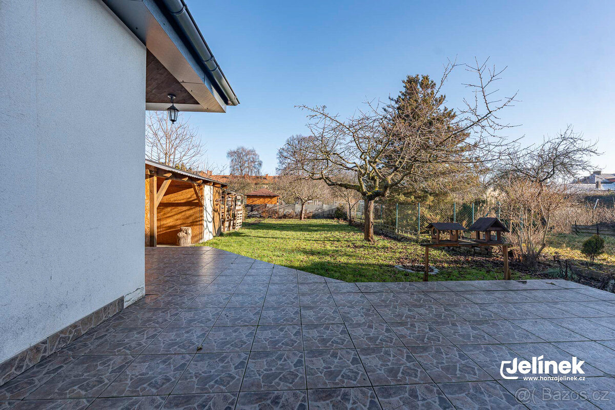 Pronájem prostorného bytu 5+kk po kompletní rekonstrukci se - 14