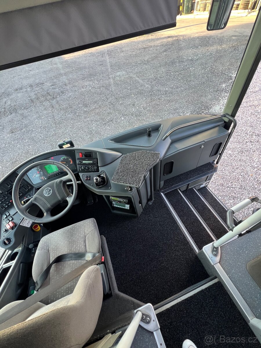 Setra S 415 H. €5 lift - 14