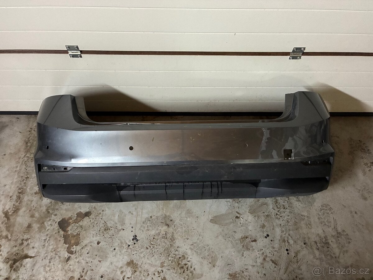 5. dveře a zadní nárazník Škoda Fabia IV - 14