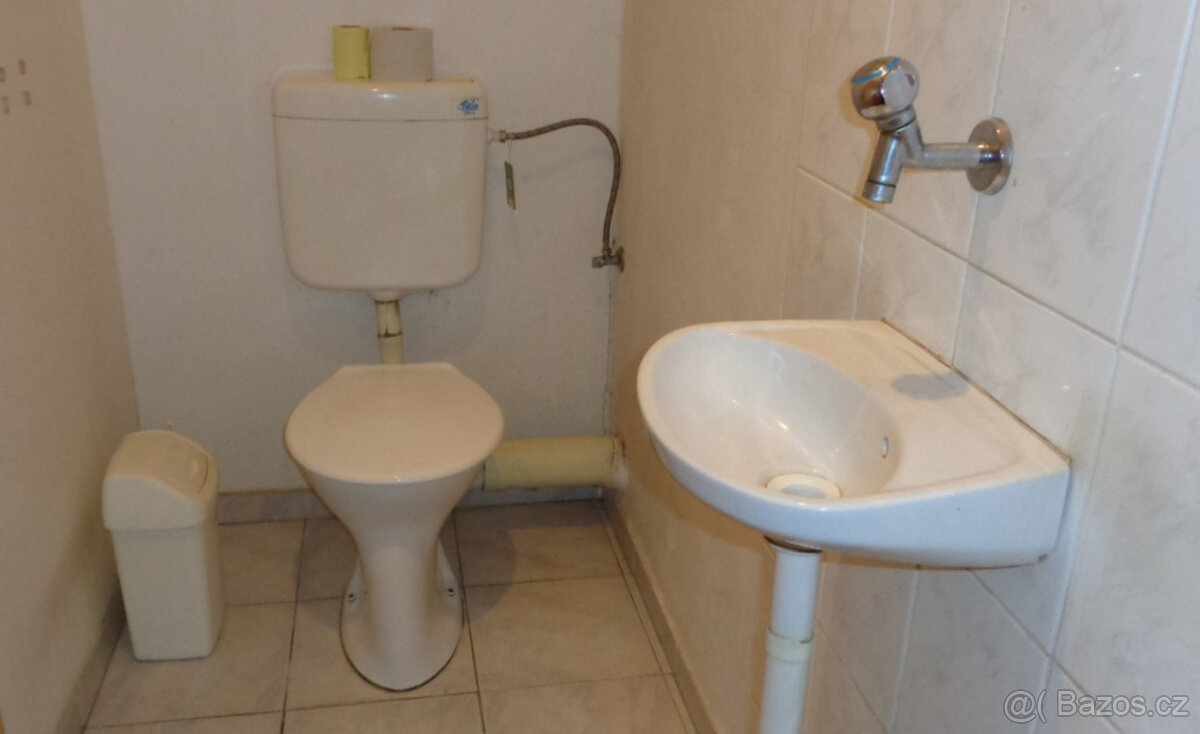 Fulnek - dum k bydlení i podnikání - 14