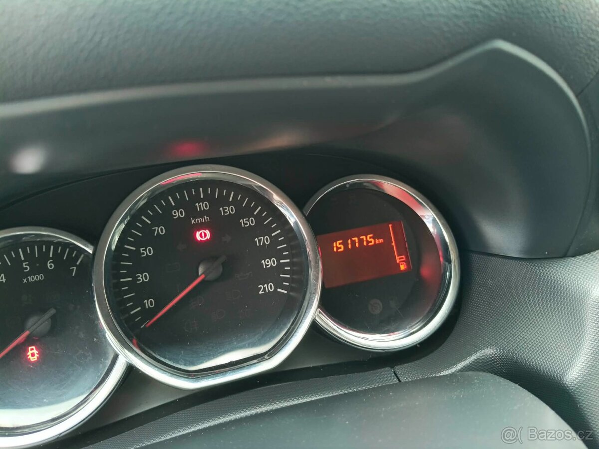 Dacia Duster 1,6 Arctica 84kW - 14