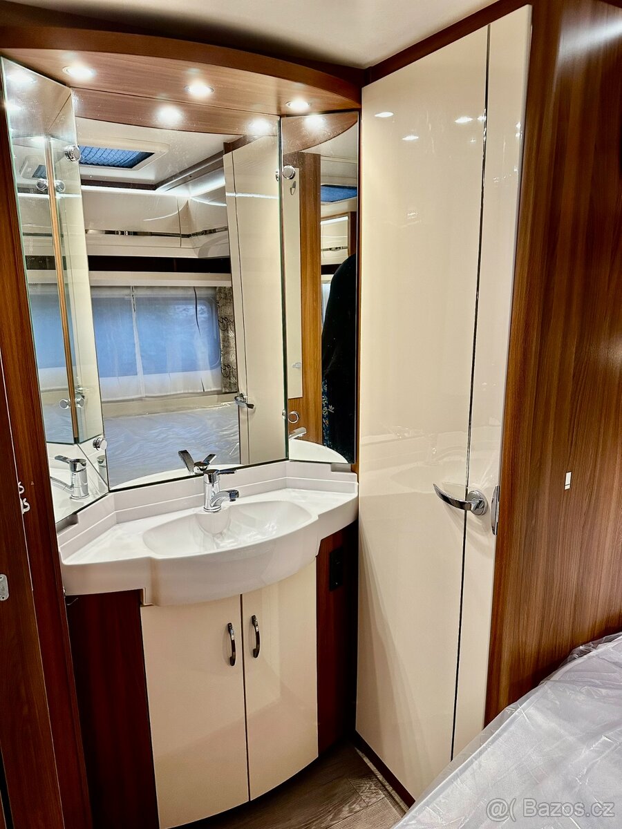 HOBBY 495 UFE EXCELLENT, TOP VÝBAVA, TOP CENA - 14