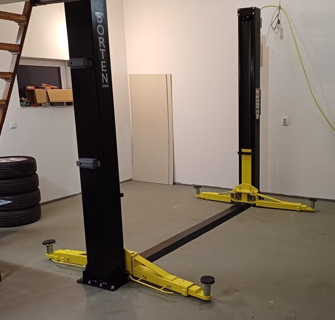 Dvousloupový hydraulický zvedák, zdviž BOR4200E 4200kg,2025 - 14
