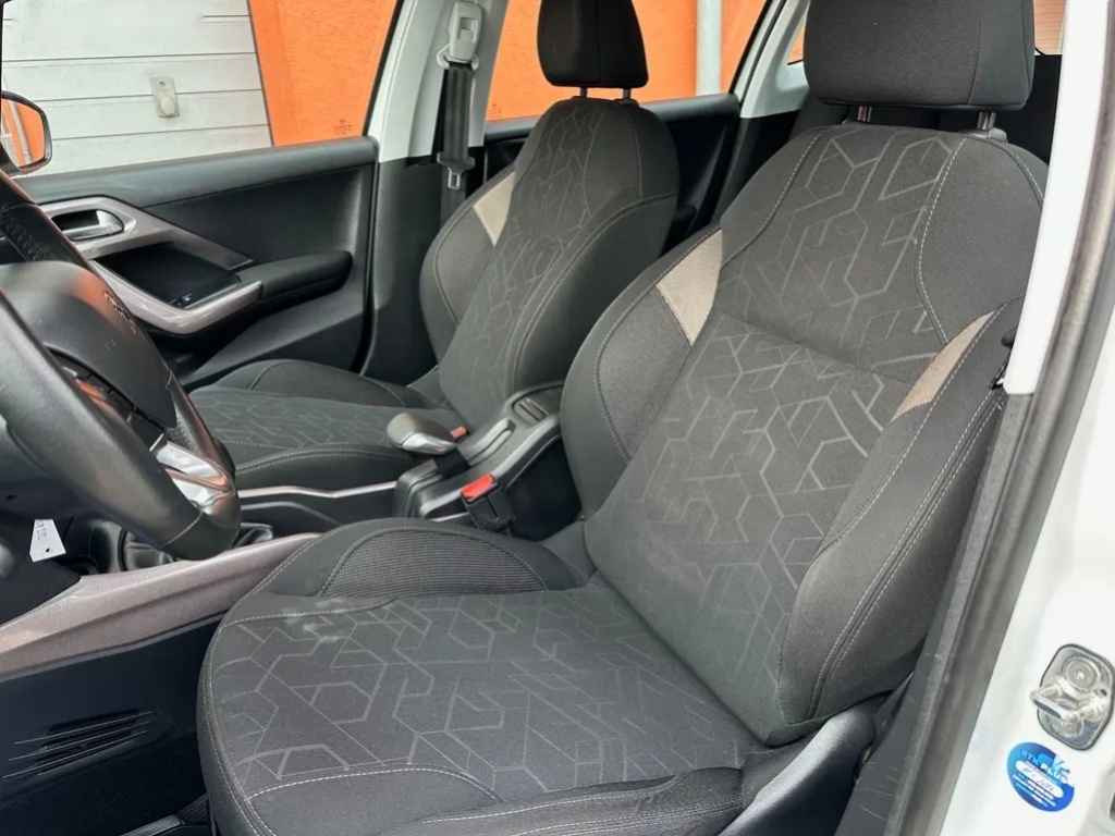 Peugeot 2008, 1.2 Puretech 60KW ČR 1.maj. - 14