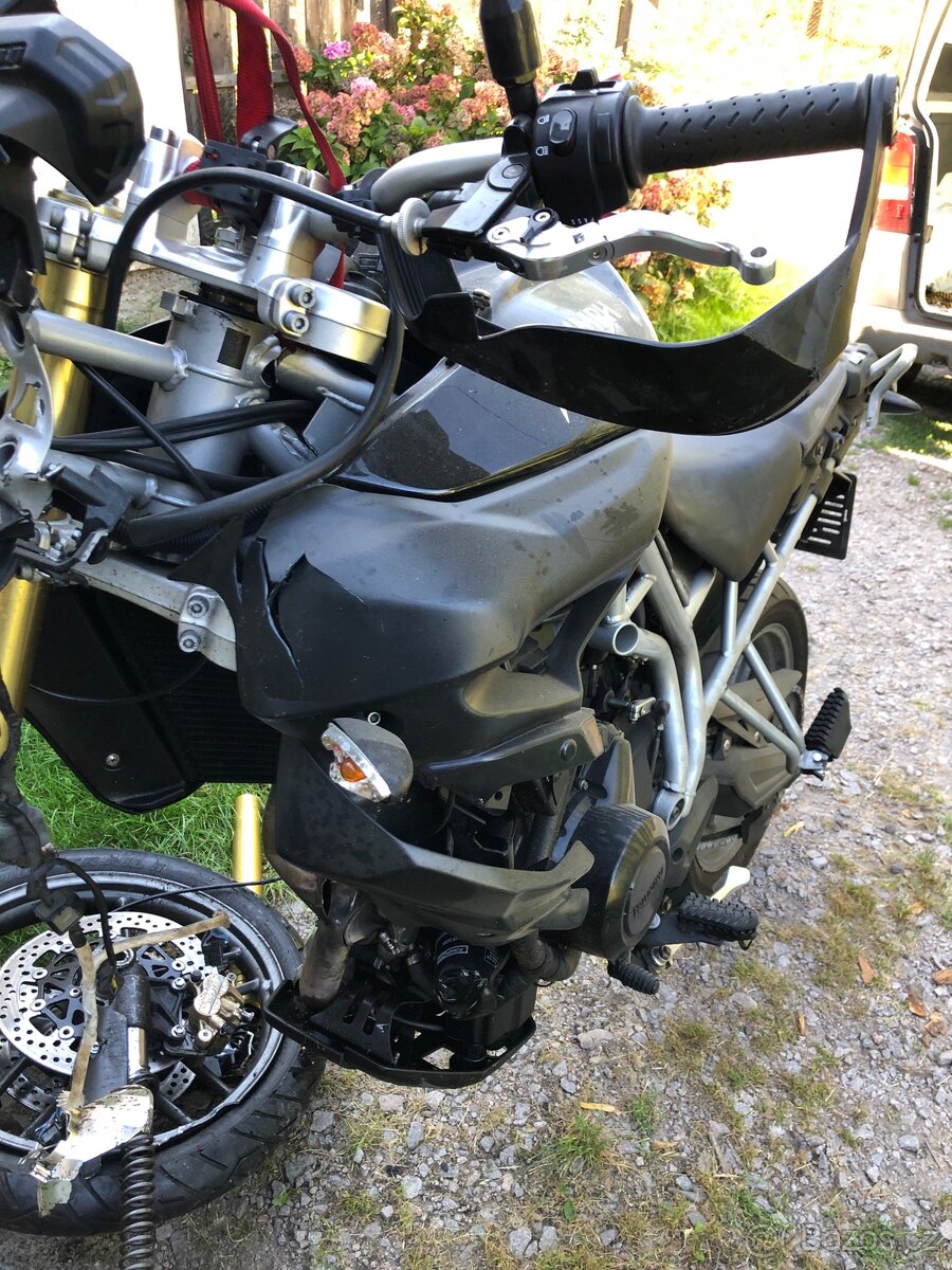 Motonadily Triumph Tiger 800 2010 - 14