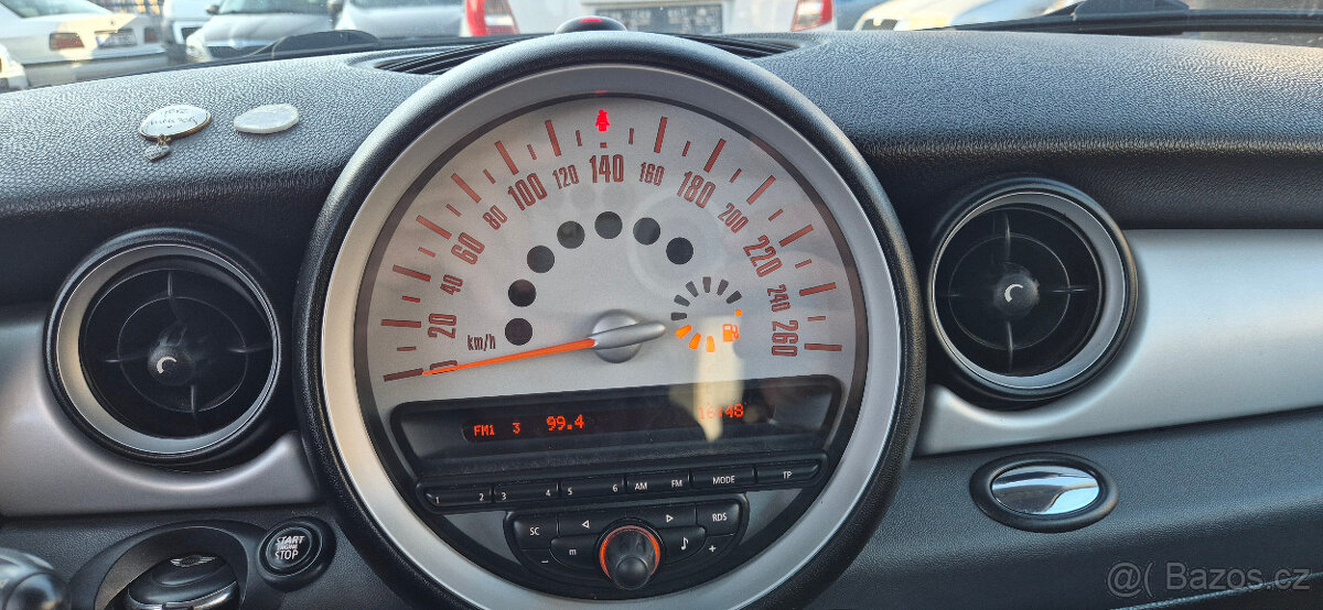 Mini One, 1.6 i KLIMA,SERVISKA,1 MAJITEL - 14