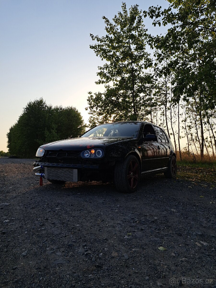 Prodám Golf 4 1.8tAUM 150kw 200koní - 14
