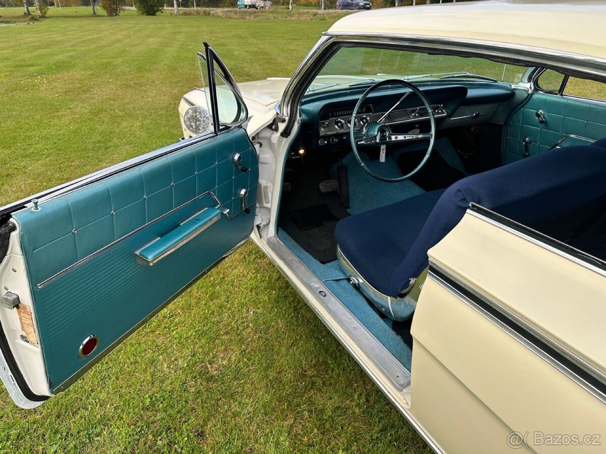 1962 Chevrolet Impala Sport Coupe - 14