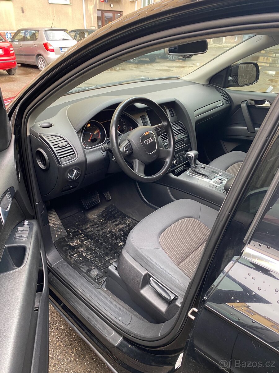 Audi Q7 - 14