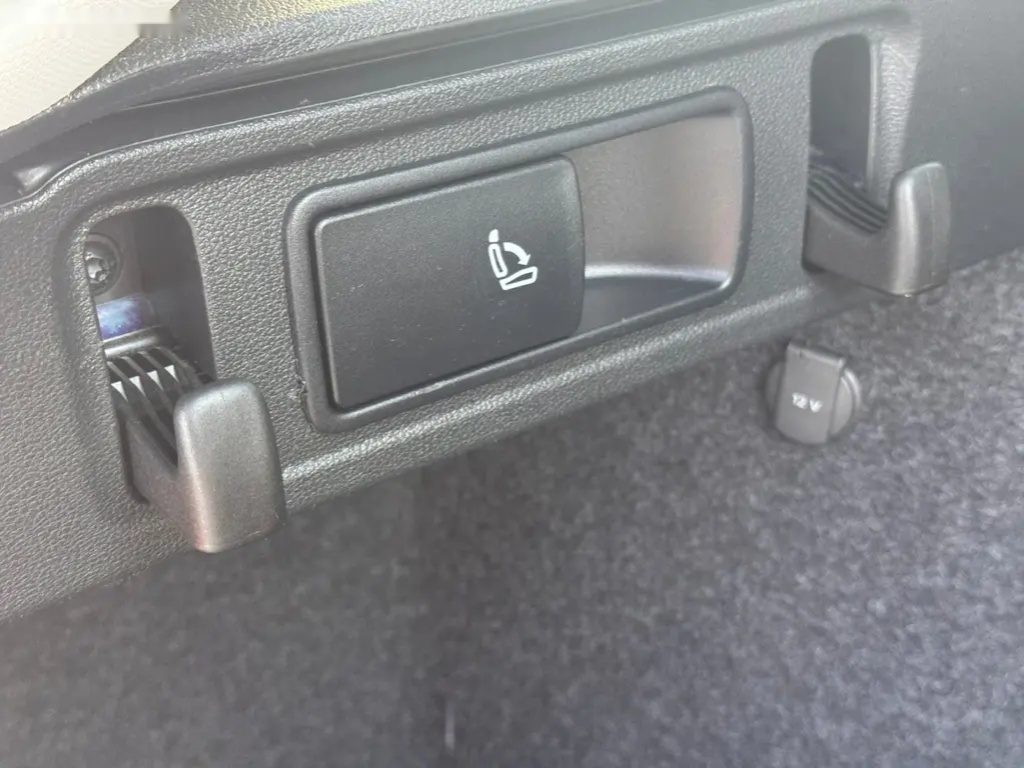 Škoda Octavia, COMBI AMBITION 1,5 TSi / 110 k - 14