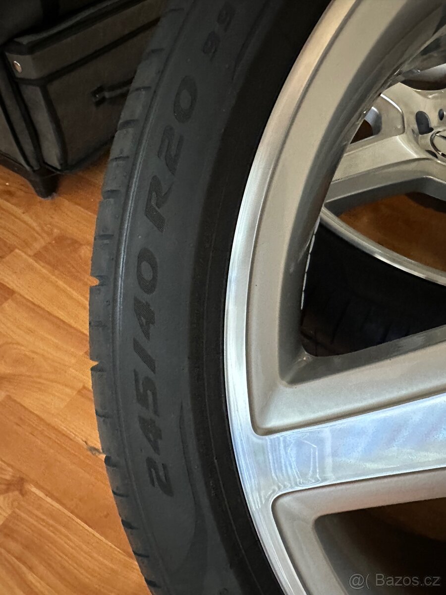 Al. kola AMG 20' - 14