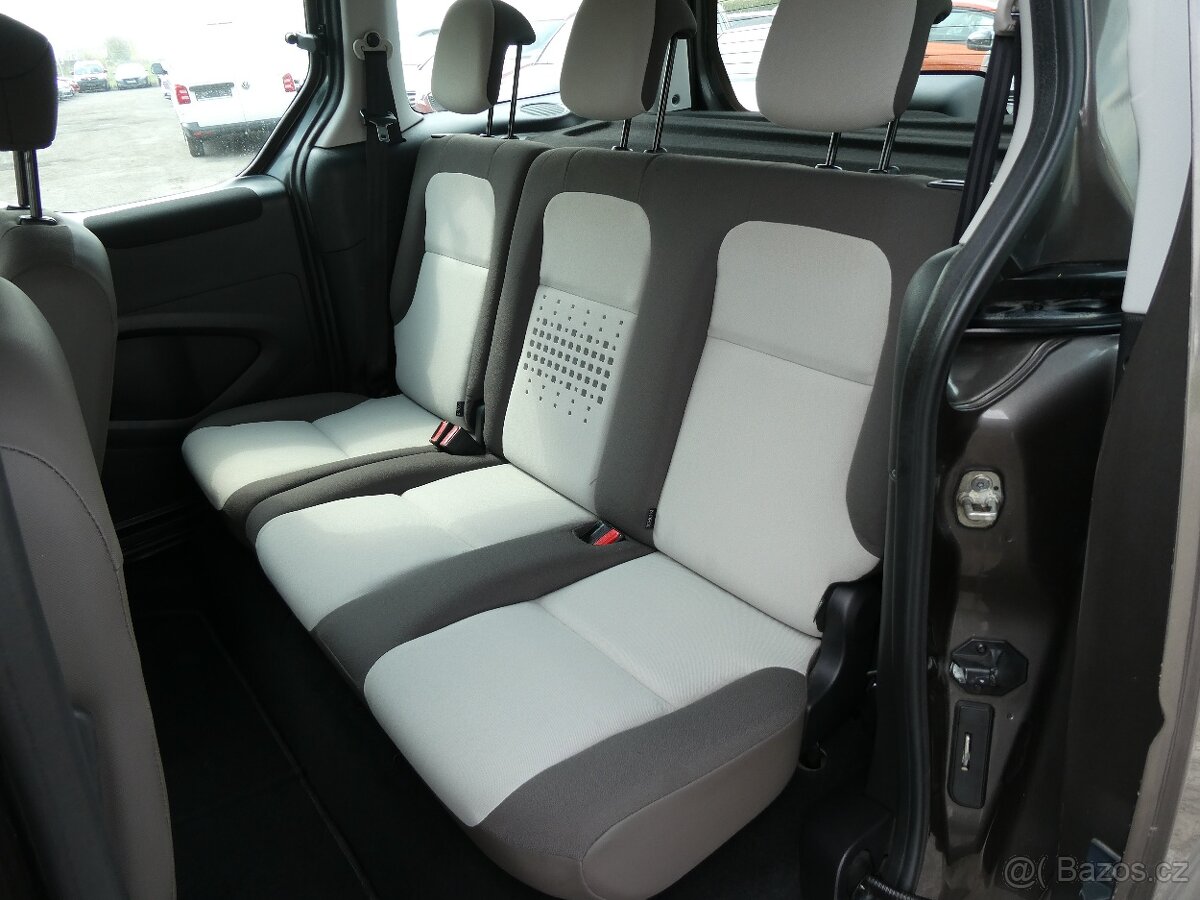 Citroën Berlingo 1.6 HDi 73kW MULTISPACE, závěs - 14