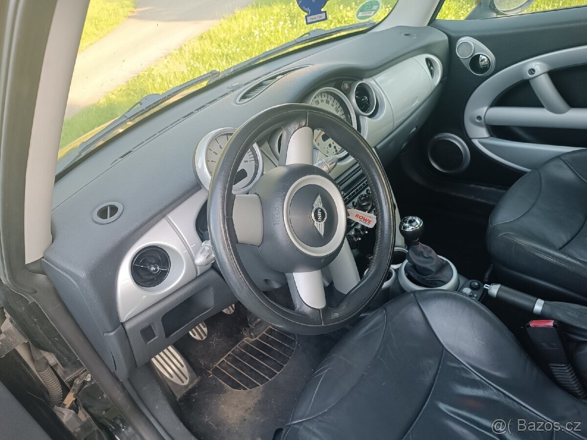 Veškeré náhradní díly Mini Cooper S R53 120kw r.v. 9/2003 - 14