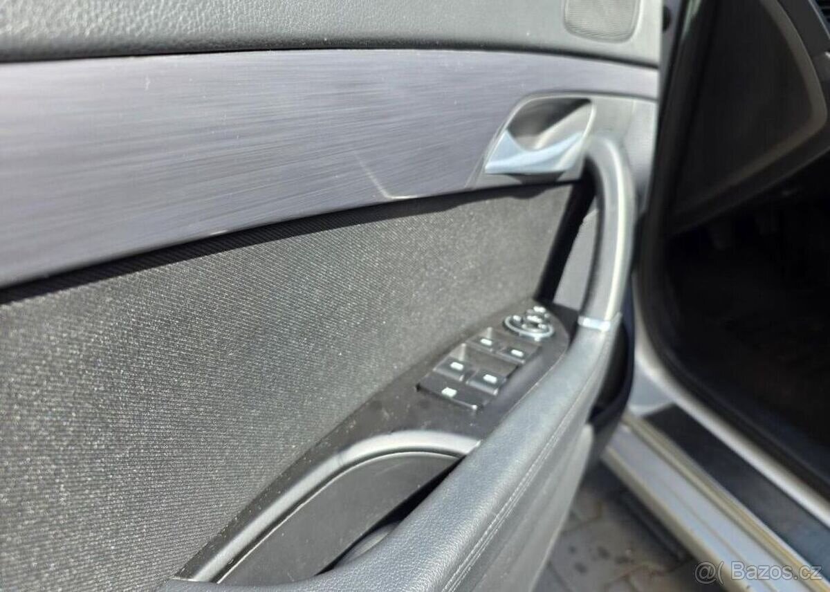 Hyundai i40 1.7-100KW-KAMERA-AUT.KLIMA - 14
