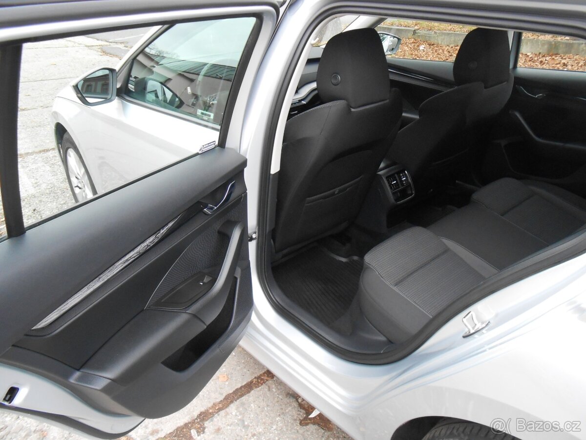 Prodám Škoda OCTAVIA IV COMBI 2.0TDi 110kW 4X4 DSG - 14