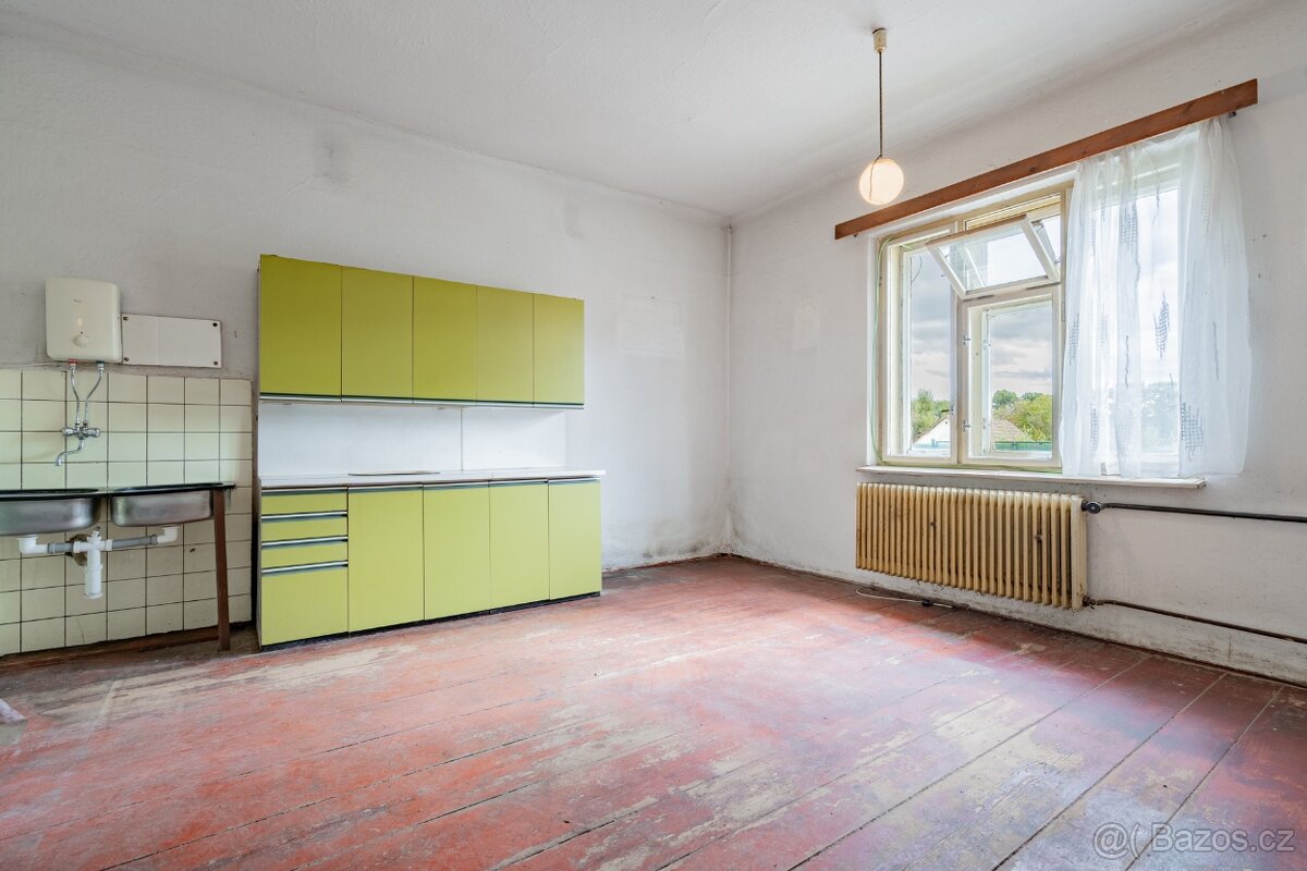 Prodám RD ve Štěkni - 14