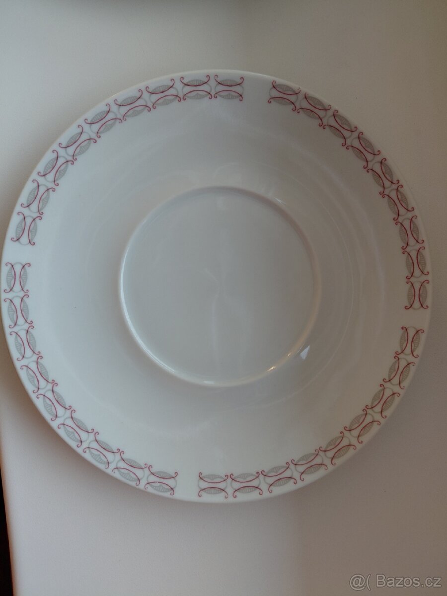 Talíře a hrnky československé,čínské hrnky - 14
