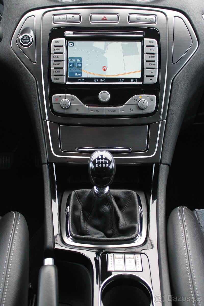 Ford Mondeo 2.2TDCI 129kW TITANIUM + PRAV. SERVIS + 1MAJ - 14