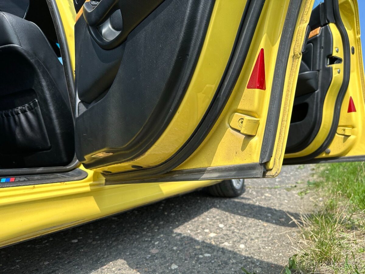 BMW E39 530d Individual Dakargelb - 14