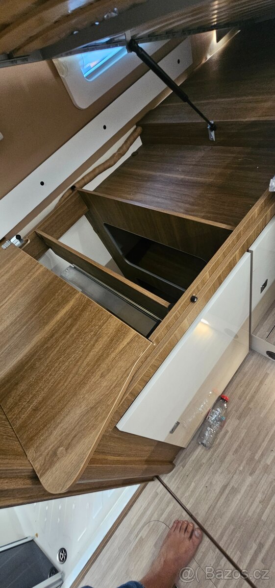 180PS 4místa 3,5t automat Mobilvetta Kyacht TL86 obytné auto - 14