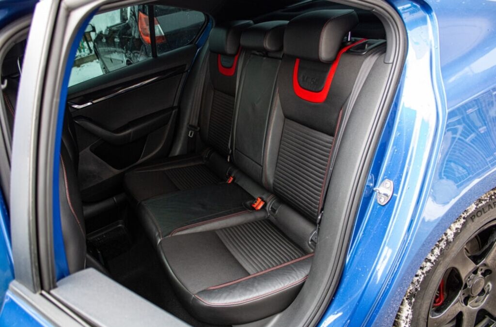 Škoda Octavia RS 2.0 TDI CR DPF - 14