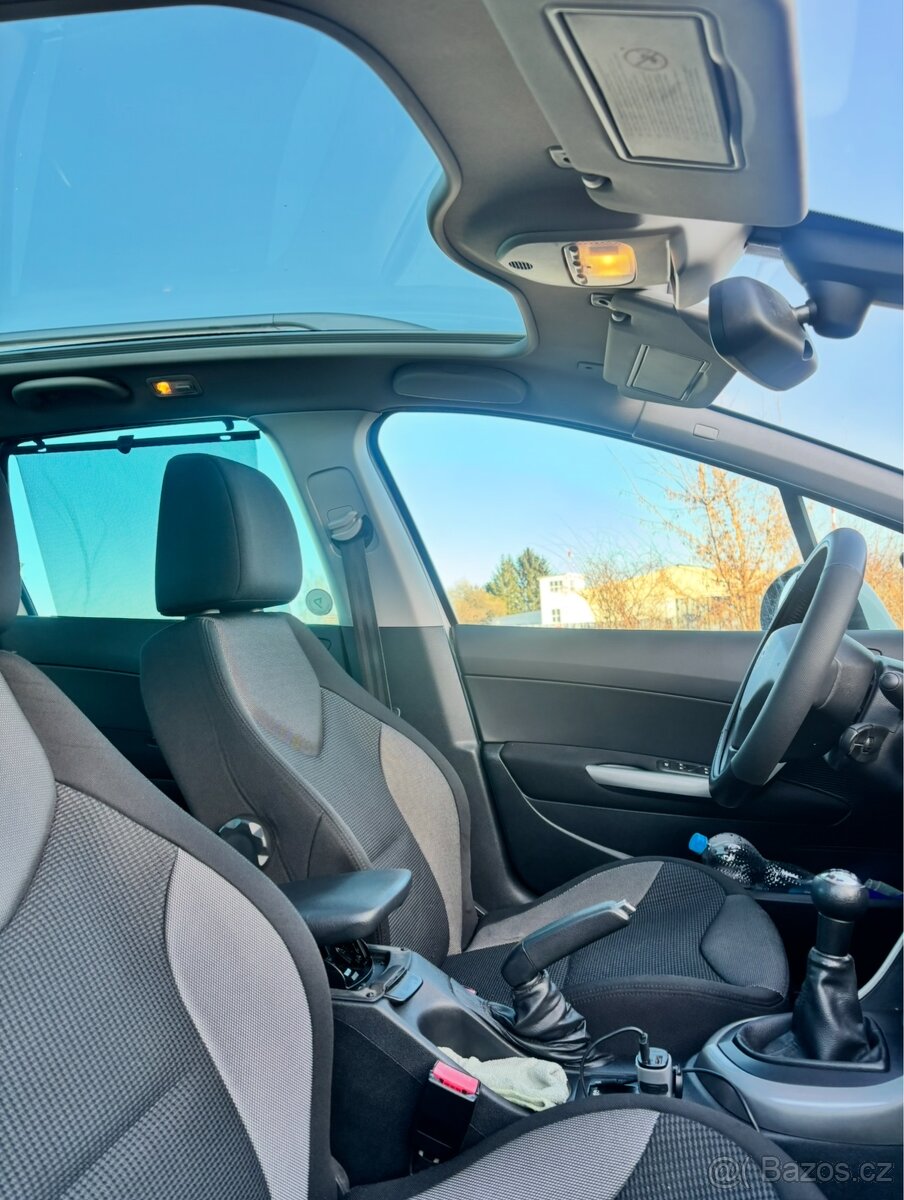 Peugeot 308 SW 1.6 HDi - 14