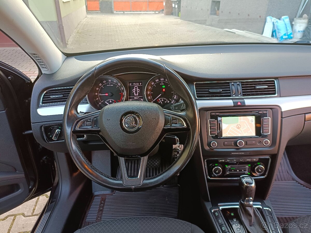 Superb 2.0 Tdi 103 kW DSG combi Elegance - 14