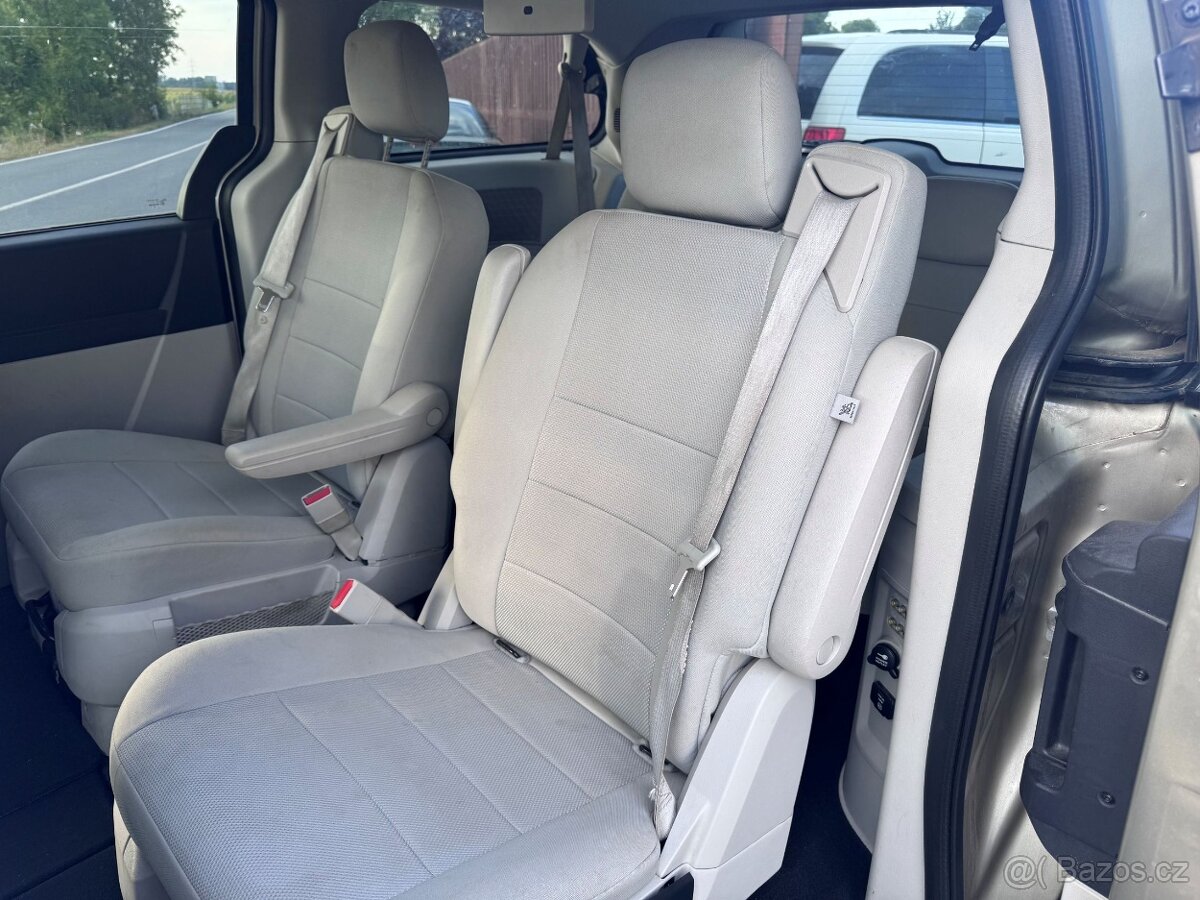 Dodge Grand Caravan RT SXT 3,8 LPG DVD 2009 - 14