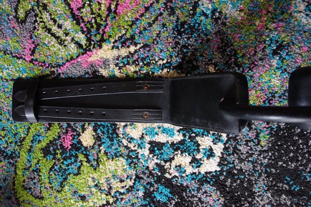 Úklid sedlovny - věci na koně - 14